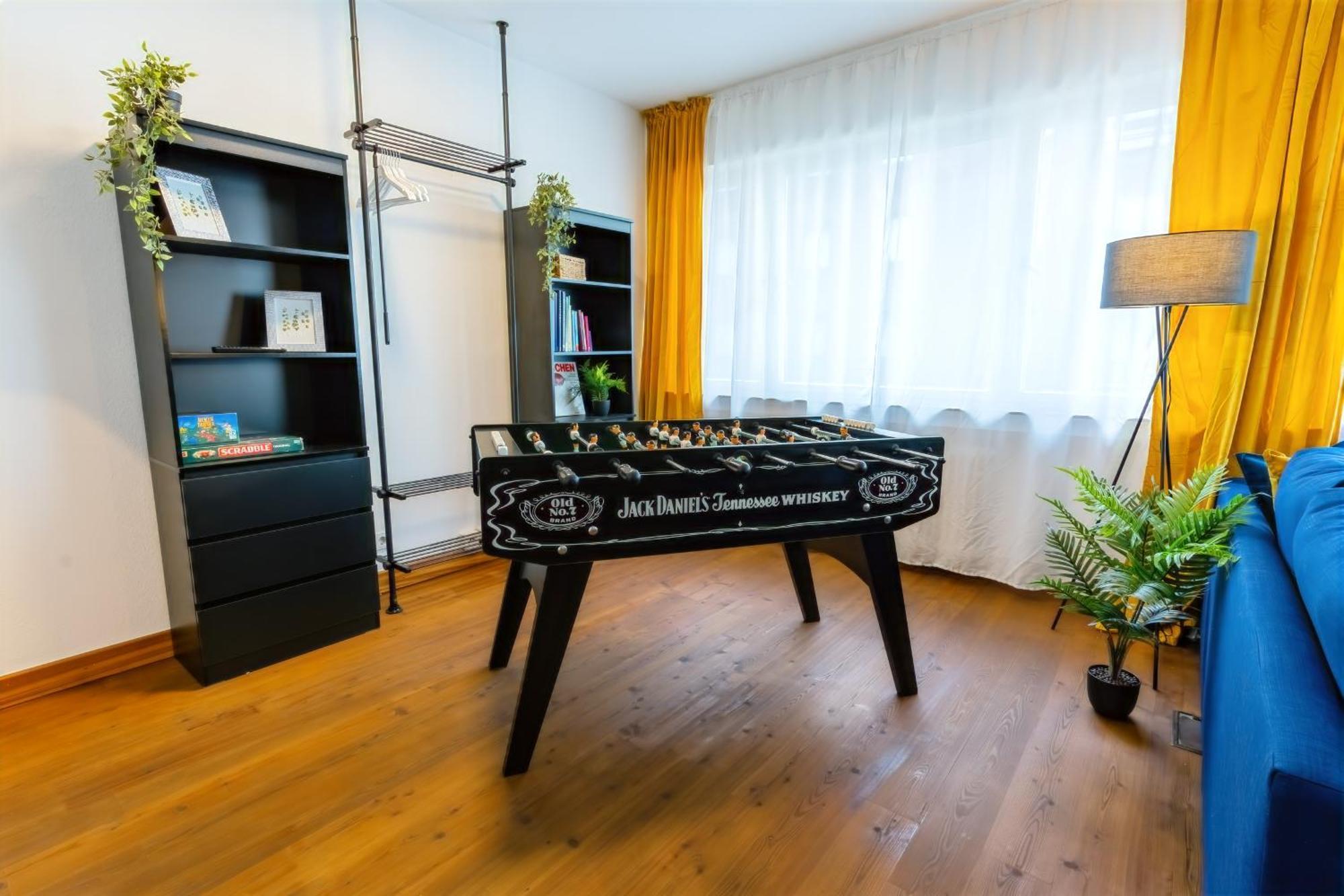 The Big Muenster Fuer Bis Zu 12, Whirlpool, Sauna, Zentral, Tischfussball, Balkon, Gasgrill ウルム エクステリア 写真