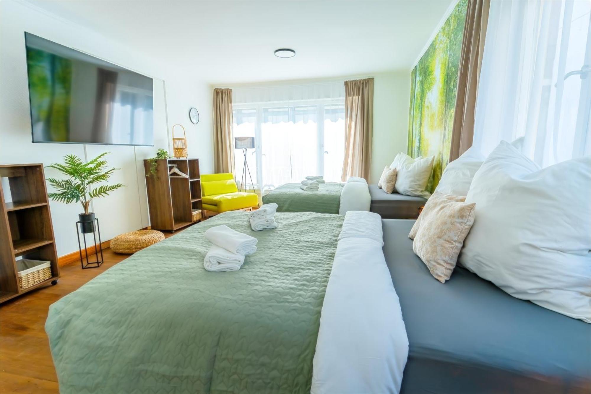 The Big Muenster Fuer Bis Zu 12, Whirlpool, Sauna, Zentral, Tischfussball, Balkon, Gasgrill ウルム エクステリア 写真